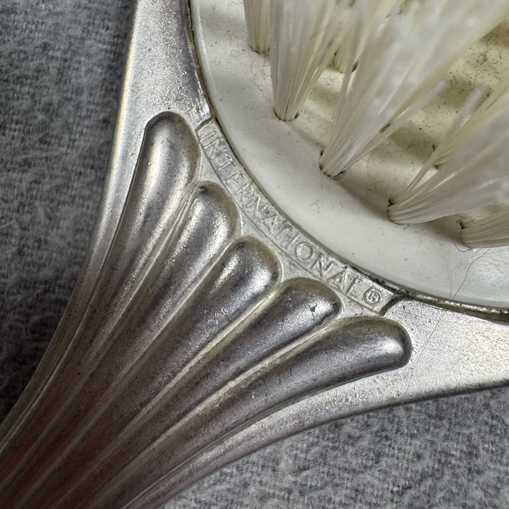 VTG 3 piece Dresser Vanity Set Silver Plated Mirror, Brush and Comb (heavy)